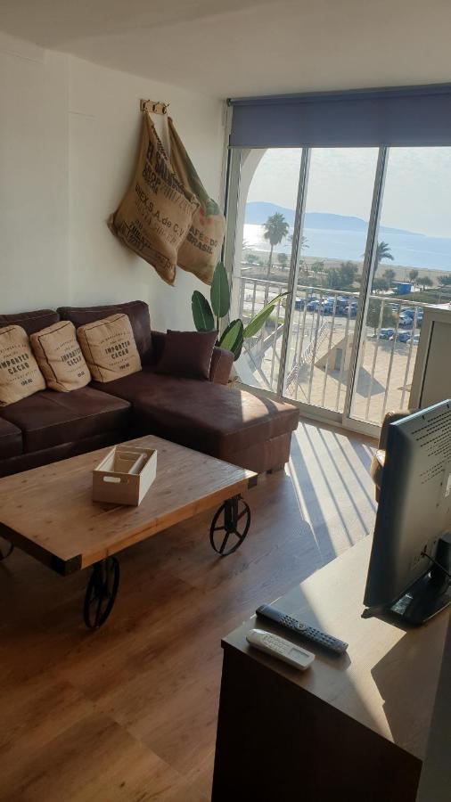 Les Vagues Au Balcon Lejlighed Empuriabrava Eksteriør billede